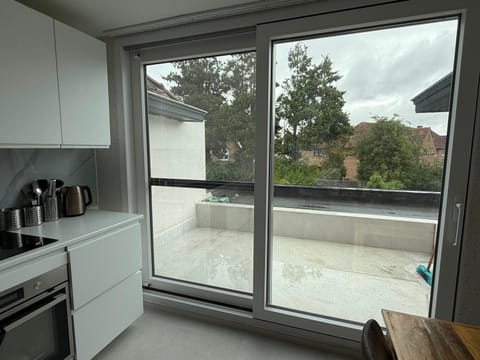 Beautiful house &parking space Apartment in Leuven