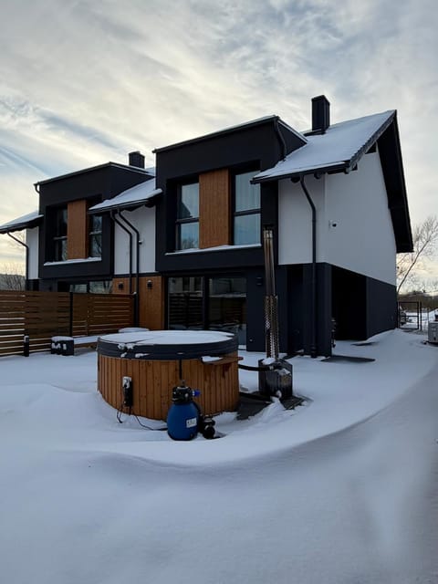 Rezydencja Azaliowa Villa in Pomeranian Voivodeship