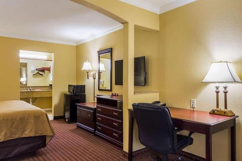 Bryant Inn And Suites Hotel in Bryant