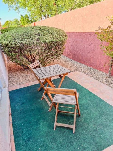 Sun Dazed Tempe with Cali Soul Vibe House in Tempe