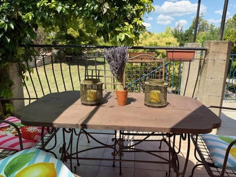 Garden, Balcony/Terrace