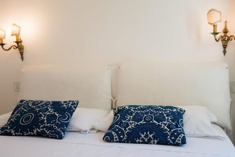 ViaDritta8 - Old Town Apartment in Bordighera