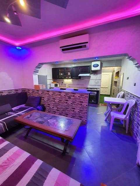 Living room, air conditioner