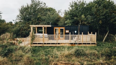 Property building, Garden, Garden view