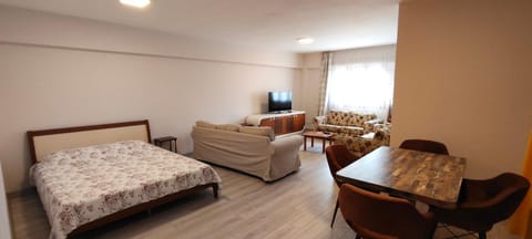 Kuşadası'nda Özel Havuzlu Kiralık Büyük Villa Villa in Kusadasi