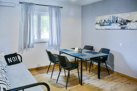 Mata Apartment in Lika-Senj County