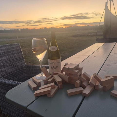 Natural landscape, Drinks, Sunset