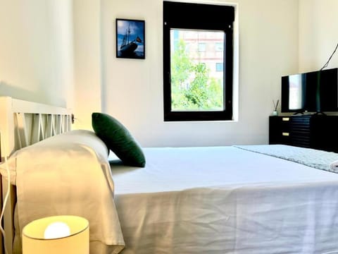 TV and multimedia, Bedroom