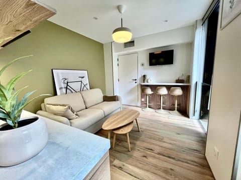 LILLEHOSTS 1, Vieux Lille, Newly renovated, Modern & Stylish apartment, perfectly located Apartment in Lille