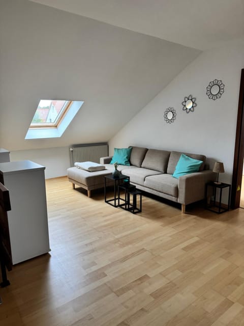 Communal lounge/ TV room, Living room, Seating area