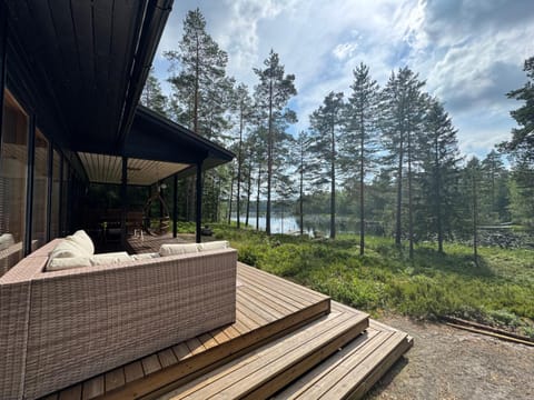 Natural landscape, Balcony/Terrace, Lake view