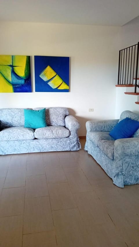 Villa Sirenetta Villa in Punta de su Torrione