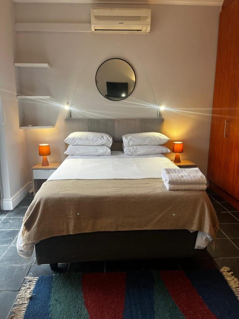 Bed, air conditioner