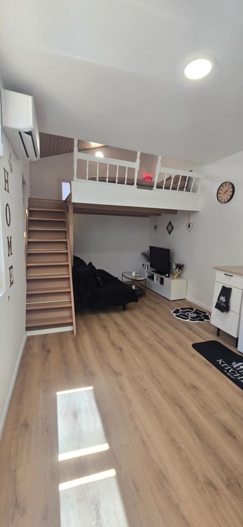 Sweet Escape -T1 bis romantique Apartment in Valence