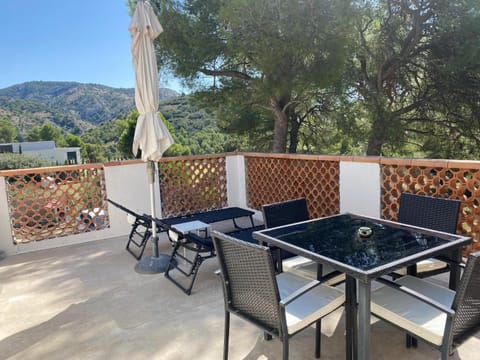 Natural landscape, View (from property/room), Balcony/Terrace, Mountain view