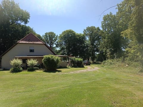 Property building, Day, Natural landscape, Garden view