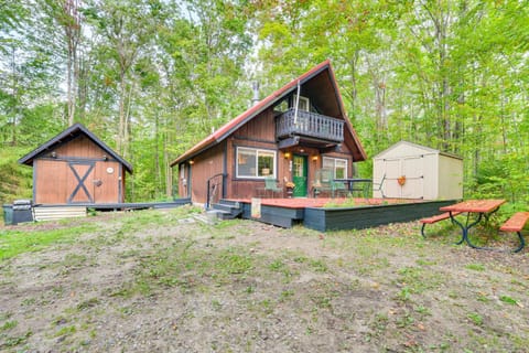 Indoor Pool Access Cabin in Lakes of the North! Cabin in Michigan