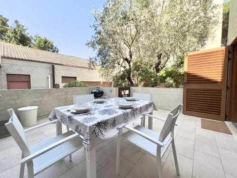 Patio, Balcony/Terrace, Seating area, Dining area