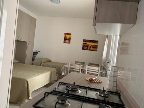 Bed, Living room
