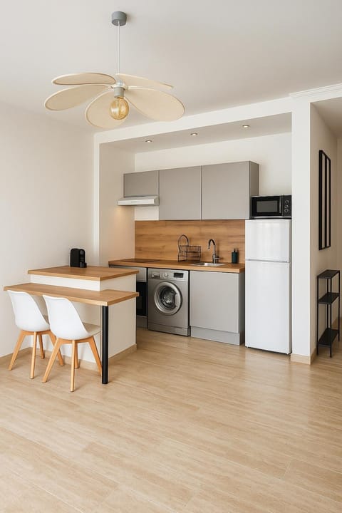 joli T2 central rénové Apartment in Menton