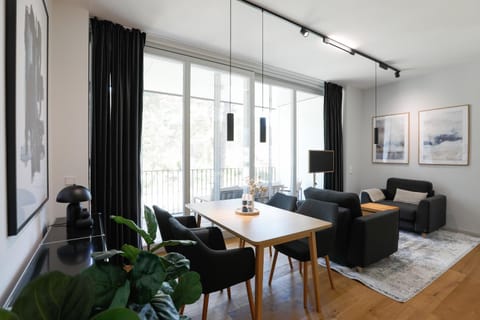 Living room, Seating area, Dining area
