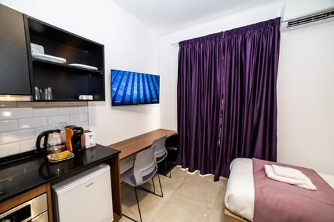 Cozy Studio Apartment - by HostMT Apartment in Saint Paul's Bay