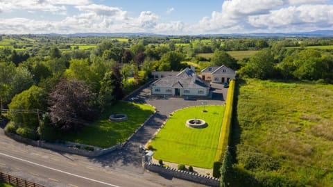 Room 3 - Anglers Rest Carrick Bed and Breakfast in Leitrim, Co. Leitrim, Ireland