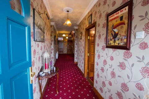 Room 3 - Anglers Rest Carrick Bed and Breakfast in Leitrim, Co. Leitrim, Ireland