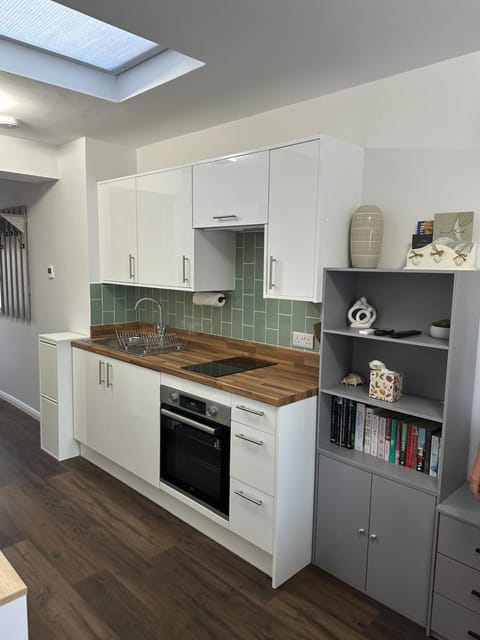 Little side house in Cambridge Apartment in Cambridge