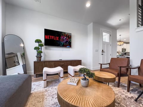 TV and multimedia, Living room