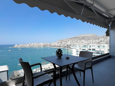 Day, Natural landscape, Balcony/Terrace, Sea view