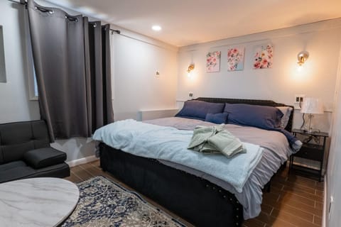 Bed, Photo of the whole room, Bedroom, towels, air conditioner, air conditioner
