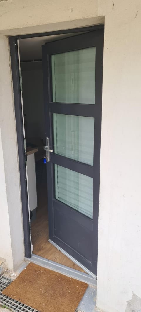 Appartement T2 indépendant Apartment in Île-de-France