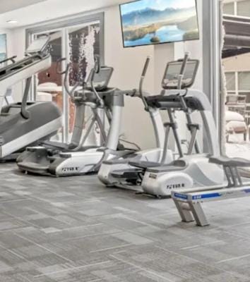 Beautiful in Beachwood Apartment in Beachwood