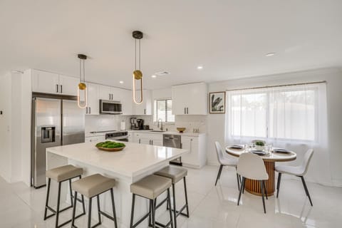 3 Mi to Sand and Surf Delray Beach Home with Patio! House in Gulf Stream