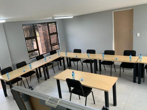 Meeting/conference room, internet, air conditioner, air conditioner
