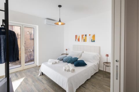 Bed, Photo of the whole room, Bedroom, towels, wardrobe