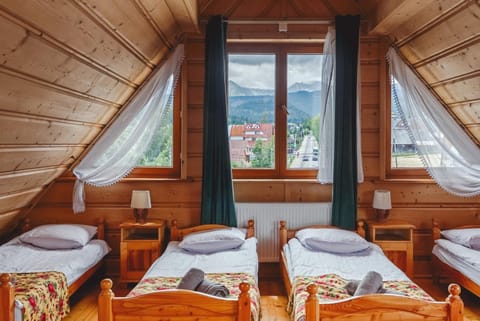 Bed, Natural landscape, Photo of the whole room, Bedroom, Mountain view, towels