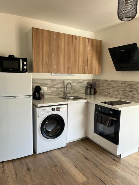 App Louna à 5mn de la ville et plage avec parking Apartment in Bastia