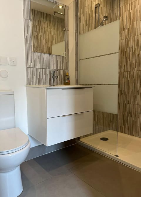 App Louna à 5mn de la ville et plage avec parking Apartment in Bastia