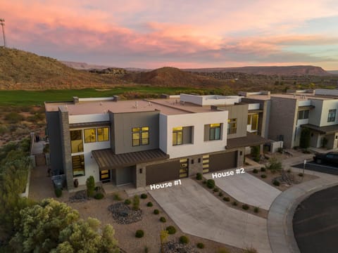 A Hole in One home House in Washington