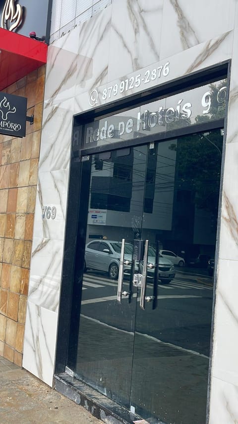 Facade/entrance, Day