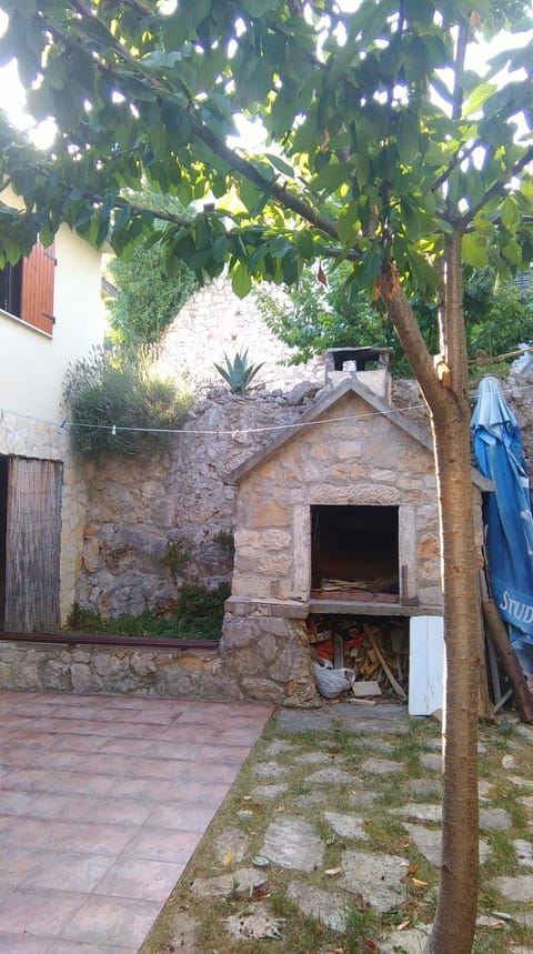 BBQ facilities