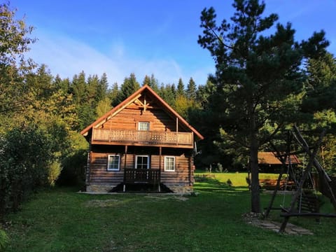 Property building, Day, Natural landscape, Garden
