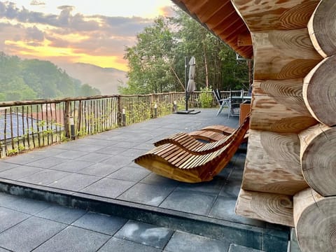 View (from property/room), Balcony/Terrace, Sunset, sunbed
