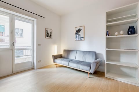 Seating area, Bedroom