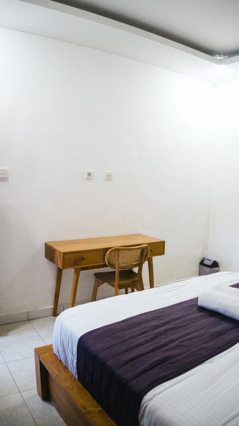 Cempaka Guest House Bed and Breakfast in North Kuta
