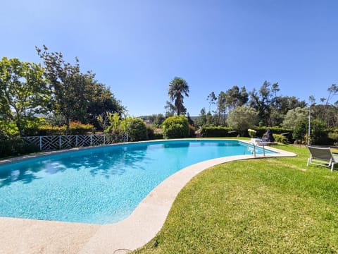 Garden, Pool view, Swimming pool, Swimming pool, sunbed