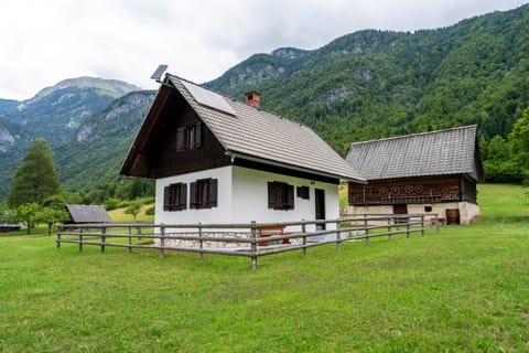 Property building, Natural landscape