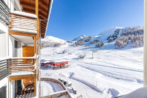 Hostdomus - Nube d'Argento Apartment in Sestriere